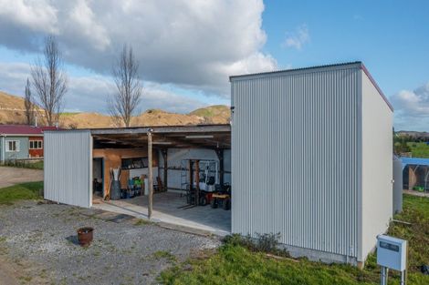 Photo of property in 60 River Road, Otane, Waipawa, 4271