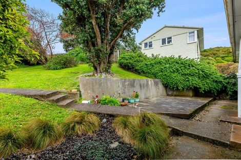 Photo of property in 17 Aparangi Crescent, Elsdon, Porirua, 5022