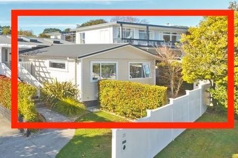 Photo of property in 23 Catalina Crescent, Forrest Hill, Auckland, 0620