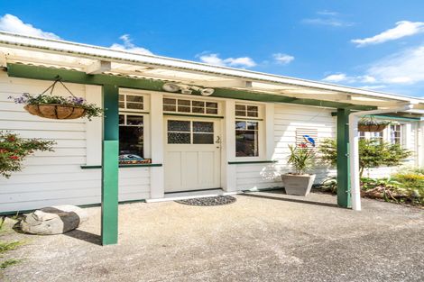 Photo of property in 6 Ngahere Road, Pukekohe, 2120
