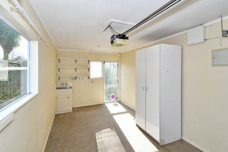 Photo of property in 56b Youngs Road, Papakura, 2110