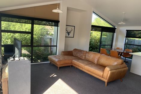 Photo of property in 69 Palmers Road, New Brighton, Christchurch, 8083
