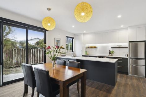 Photo of property in 29a Parkvale Road, Karori, Wellington, 6012