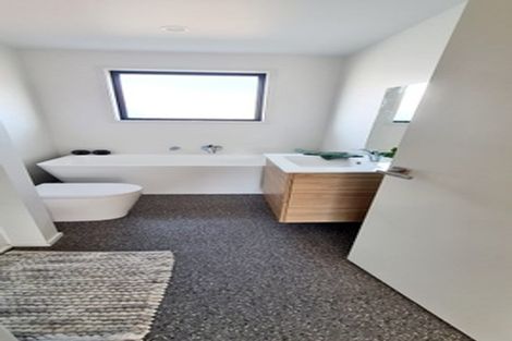 Photo of property in 30 Oldfield Lane, Marton, 4710