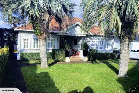 Photo of property in 39 Hinemoa Street, Birkenhead, Auckland, 0626