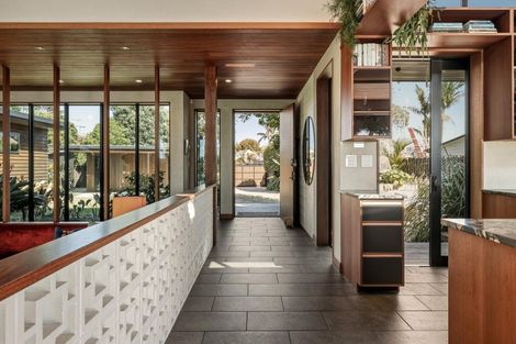 Photo of property in 92 Myres Street, Otumoetai, Tauranga, 3110