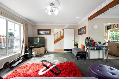 Photo of property in 165u2 River Road, Hamilton East, Hamilton, 3216