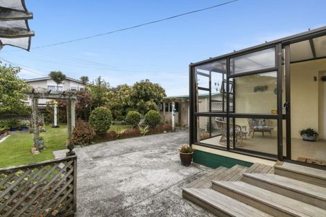 Photo of property in 18 Jutland Street, Waterloo, Lower Hutt, 5011