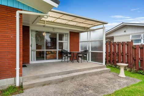 Photo of property in 61 Queen Street, Te Puke, 3119