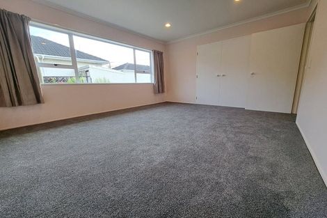 Photo of property in 148 Tukapa Street, Westown, New Plymouth, 4310