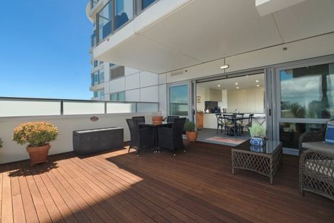 Photo of property in 12/72e Devonport Road, Tauranga, 3110