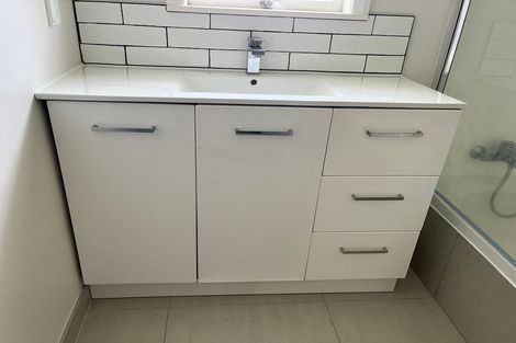 Photo of property in 23 Kaipara Portage Road, Riverhead, 0820