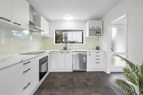 Photo of property in 62 Blomfield Street, Pukehangi, Rotorua, 3015