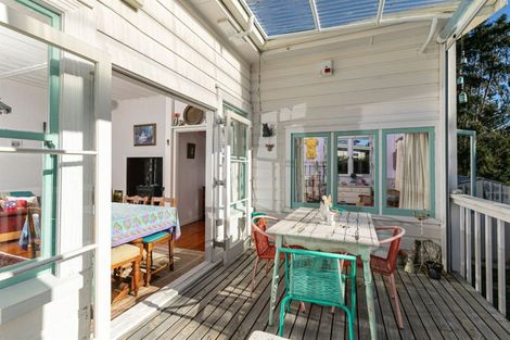 Photo of property in 26 Woodside Road, Massey, Auckland, 0614