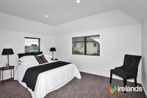 Photo of property in 4/60 Charles Street, Waltham, Christchurch, 8011