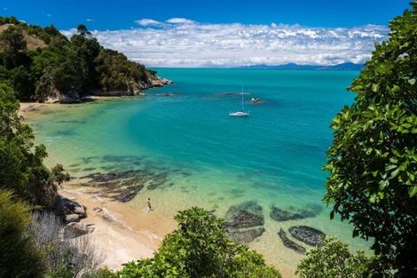 Photo of property in 11 Fairburn Place, Kaiteriteri, 7197