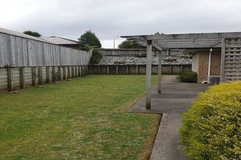 Photo of property in 19a Betty Watt Grove, Riverstone Terraces, Upper Hutt, 5018