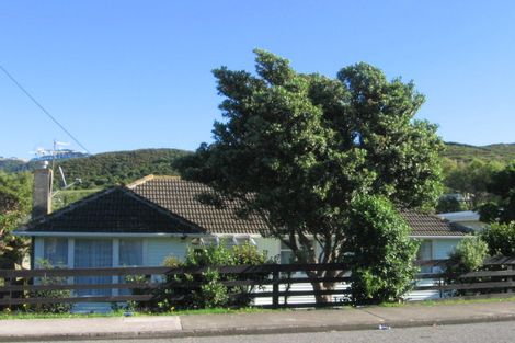 Photo of property in 53a Ngatitoa Street, Takapuwahia, Porirua, 5022