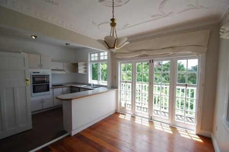 Photo of property in 28 Barnard Street, Wadestown, Wellington, 6012