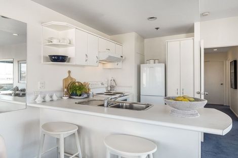 Photo of property in 3/15g Auburn Street, Takapuna, Auckland, 0622