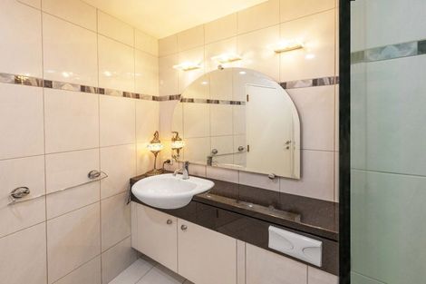 Photo of property in 30b Hay Street, Oriental Bay, Wellington, 6011