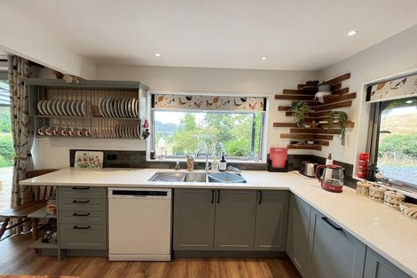 Photo of property in 143 Carlyon Road, Mahana, Upper Moutere, 7173