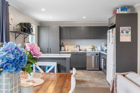 Photo of property in 3a Stirling Grove, Greerton, Tauranga, 3112