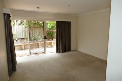 Photo of property in 52 Meadowland Drive, Somerville, Auckland, 2014
