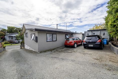 Photo of property in 8 Roslyn Terrace, West End, Timaru, 7910