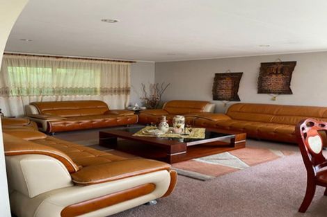 Photo of property in 1/32 Waverley Avenue, Glenfield, Auckland, 0629