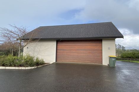Photo of property in 48 Fruitlands Road, Kumeu, 0810