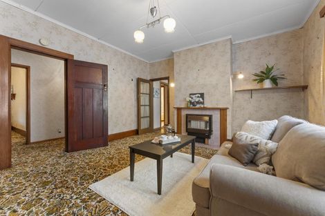 Photo of property in 77 Shamrock Street, Takaro, Palmerston North, 4412