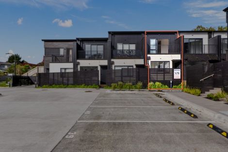 Photo of property in 3 Meg Lane, Glen Eden, Auckland, 0602