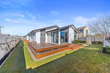 Photo of property in 58 Mcfaddens Road, St Albans, Christchurch, 8052