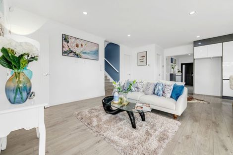 Photo of property in 73 Hughs Way, Flat Bush, Auckland, 2019