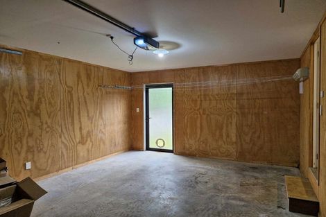 Photo of property in 32b Waiwaka Terrace, Strandon, New Plymouth, 4312