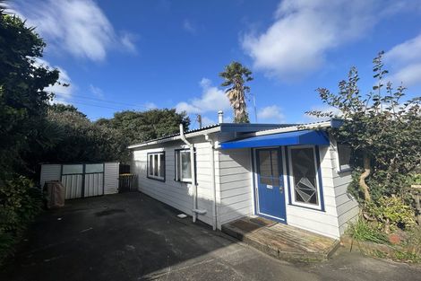 Photo of property in 178 Waimumu Road, Massey, Auckland, 0614
