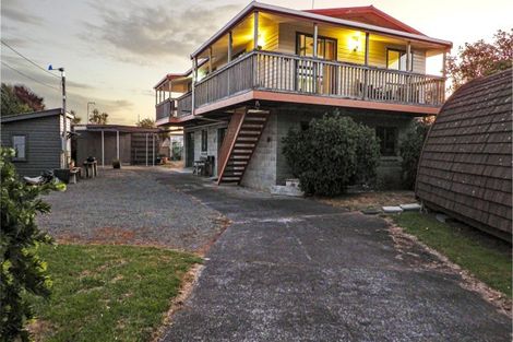Photo of property in 1931 Parewanui Road, Parewanui, Bulls, 4894