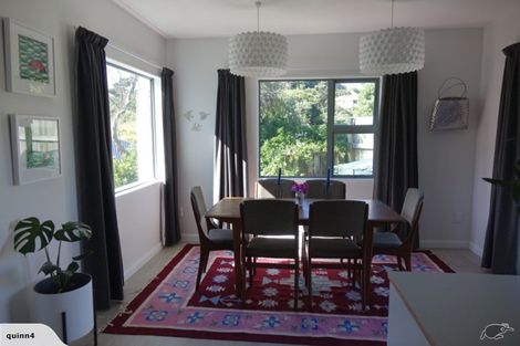 Photo of property in 54e Hungerford Road, Houghton Bay, Wellington, 6023