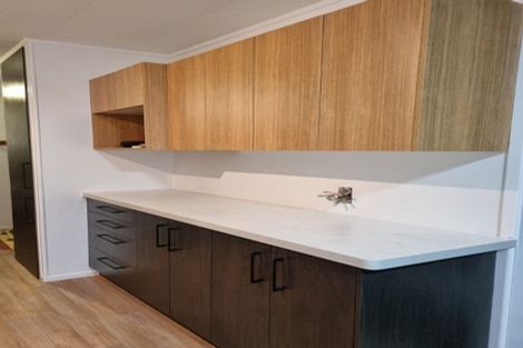 Photo of property in 2 Hetley Crescent, Taradale, Napier, 4112