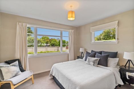 Photo of property in 51 Gregan Crescent, Burnside, Christchurch, 8053