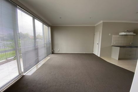 Photo of property in 15 Concepts Way, Flat Bush, Auckland, 2019