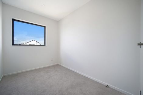 Photo of property in 141 Grove Road, Papakura, 2110