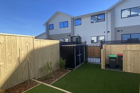 Photo of property in 2u1 Hood Street, Mount Victoria, Wellington, 6011