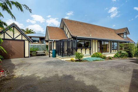 Photo of property in 45 Moana Road, Plimmerton, Porirua, 5026
