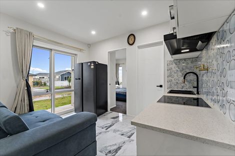 Photo of property in 5 Matikao Way, Pukekohe, 2120