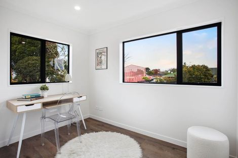 Photo of property in 12 Kurnell Drive, Botany Downs, Auckland, 2010