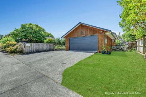 Photo of property in 104a Awaroa Road, Helensville, 0800
