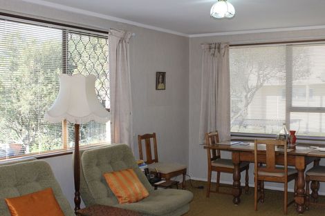 Photo of property in 52 Butterworth Drive, Glendene, Auckland, 0602