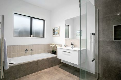 Photo of property in 362 Lamb Street, Leamington, Cambridge, 3495